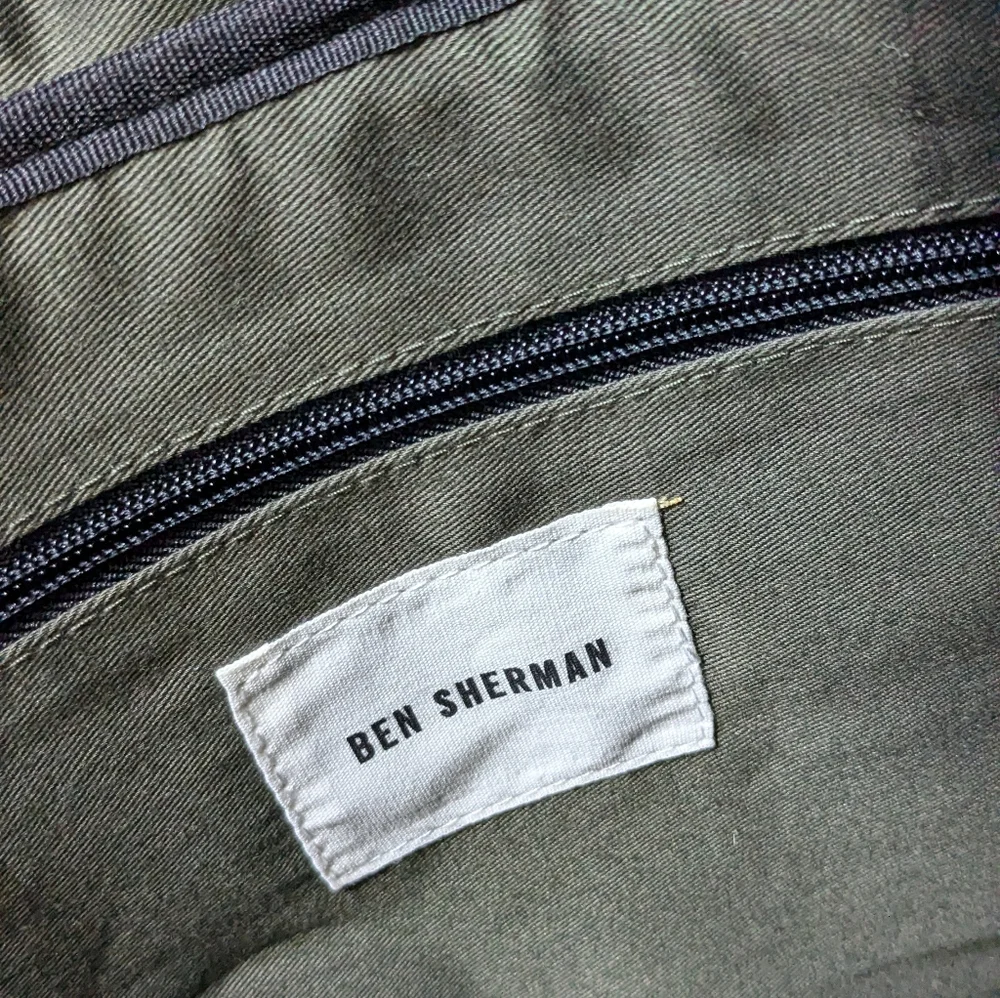 Ben Sherman 15